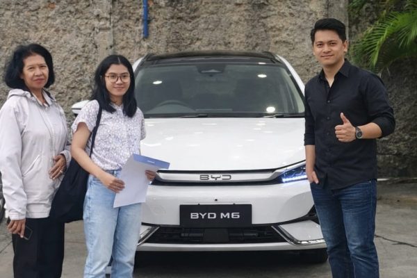 Ibu. Melani